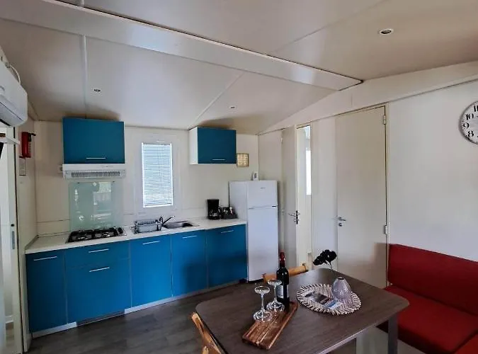 Kamp alanı Boric Mobile Homes In Bijela Uvala And Zelena Laguna