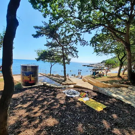 Boric Mobile Homes In Bijela Uvala And Zelena Laguna *