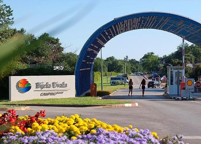 Boric Mobile Homes In Bijela Uvala And Zelena Laguna *